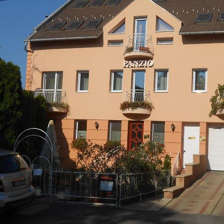 Kalman Panzio Bed & Breakfast Szeged Ngoại thất bức ảnh