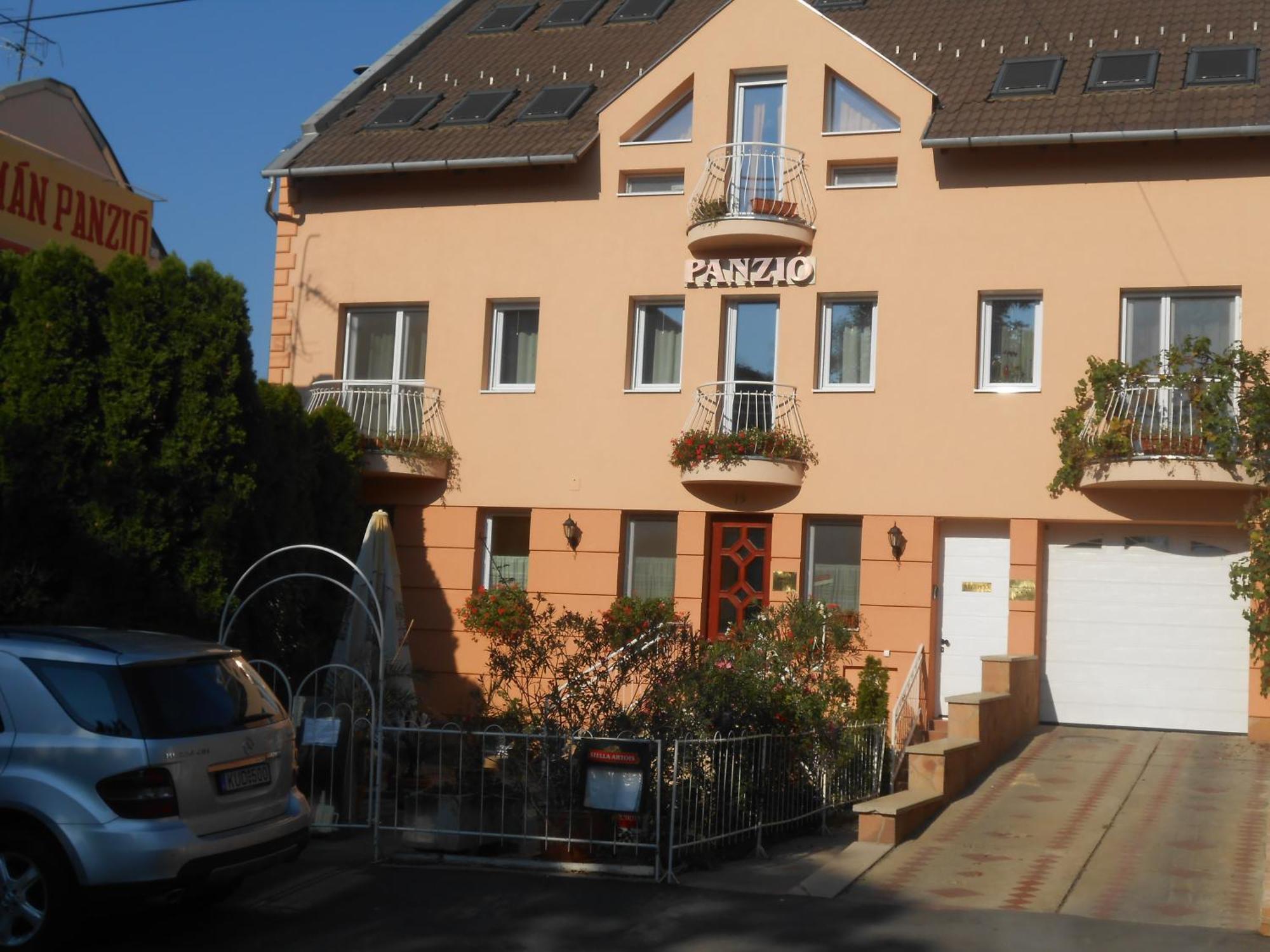 Kalman Panzio Bed & Breakfast Szeged Ngoại thất bức ảnh