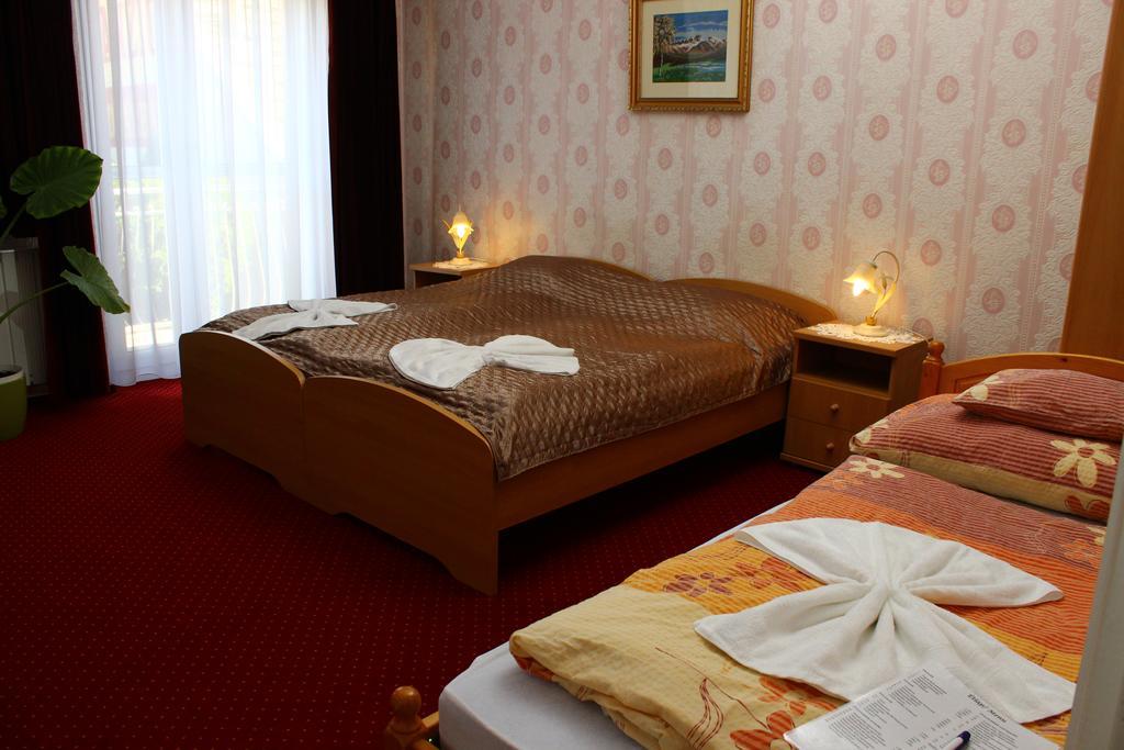 Kalman Panzio Bed & Breakfast Szeged Ngoại thất bức ảnh